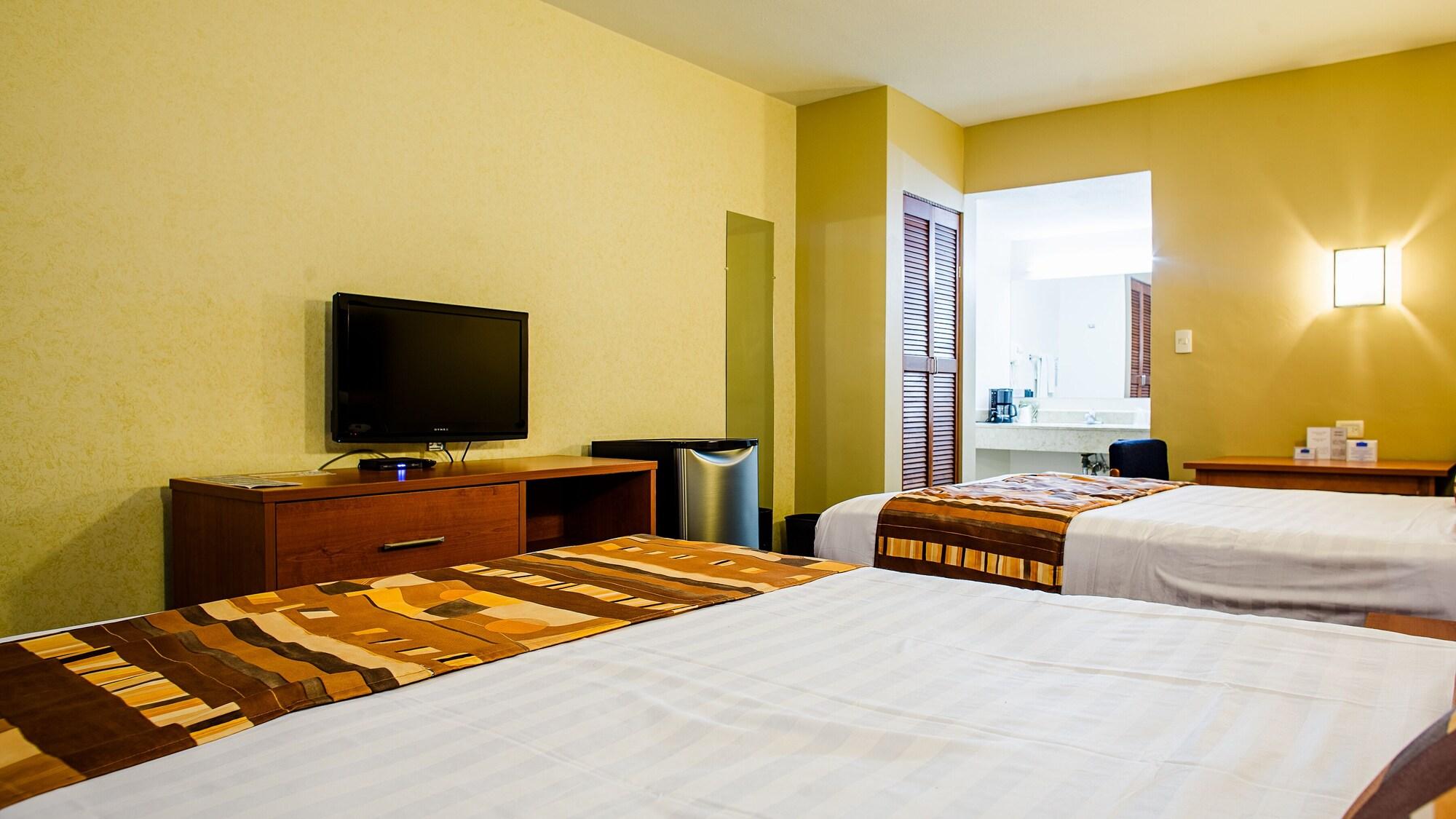 American Inn Hotel & Suites Parral Dış mekan fotoğraf