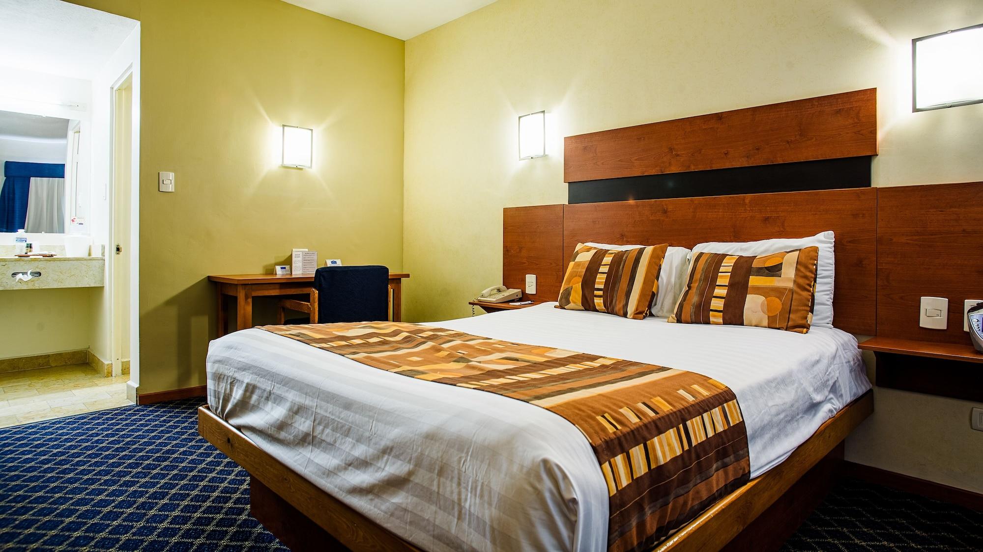 American Inn Hotel & Suites Parral Dış mekan fotoğraf